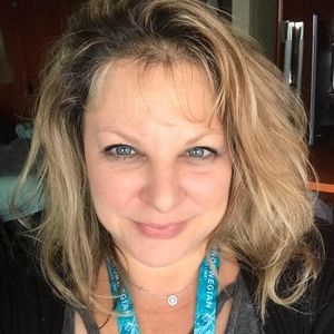 Meet your Posher, Janine